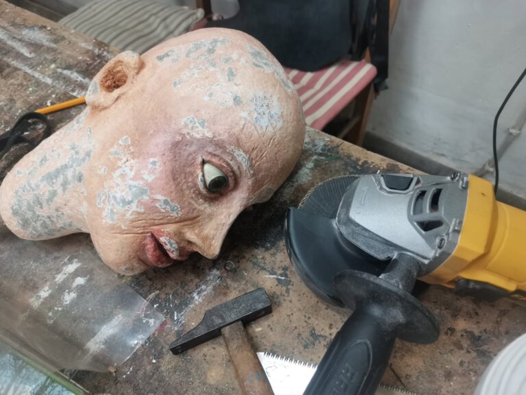 refener stathis worldofpuppets 14 768x576